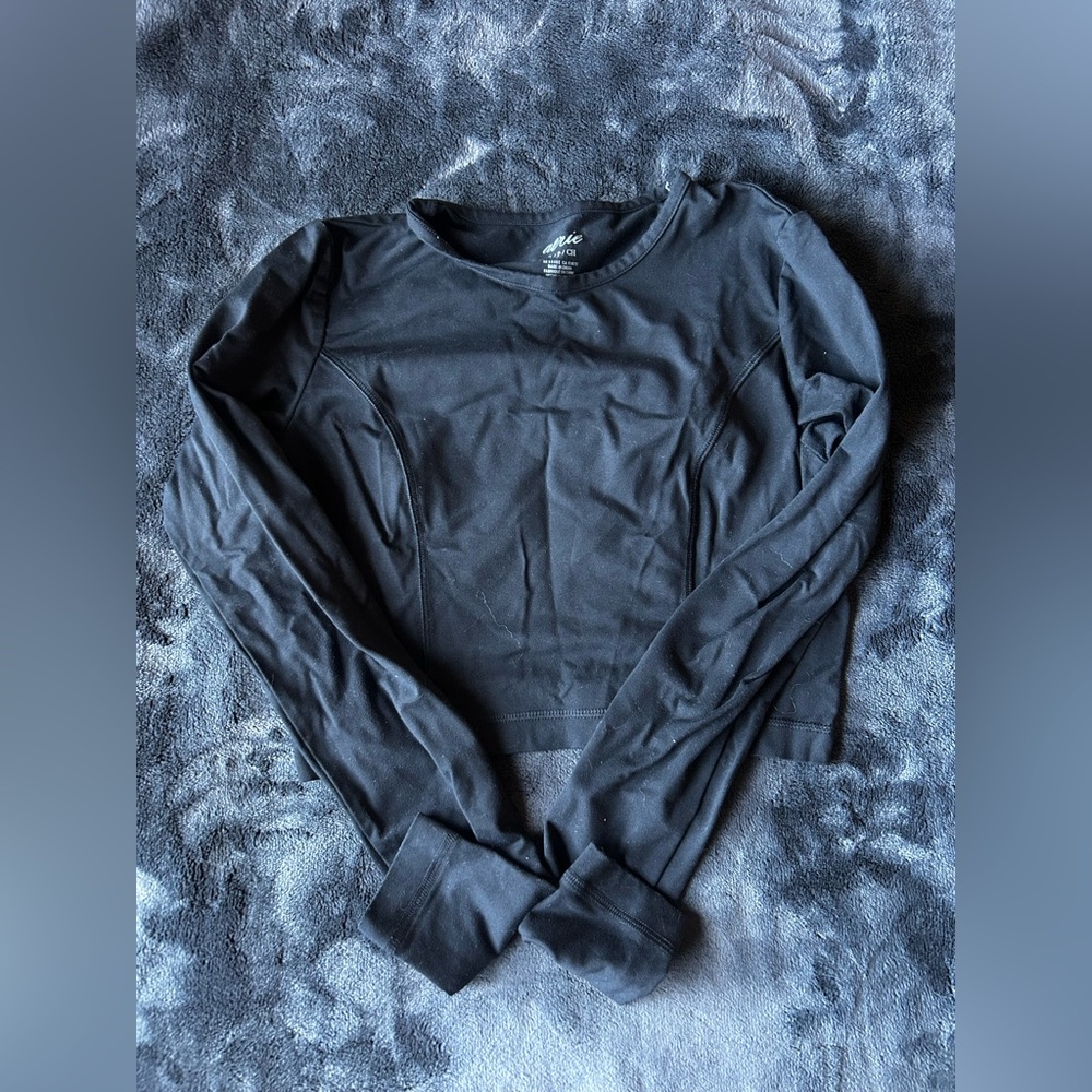 LONG SLEEVE AERIE ATHLETIC TOP